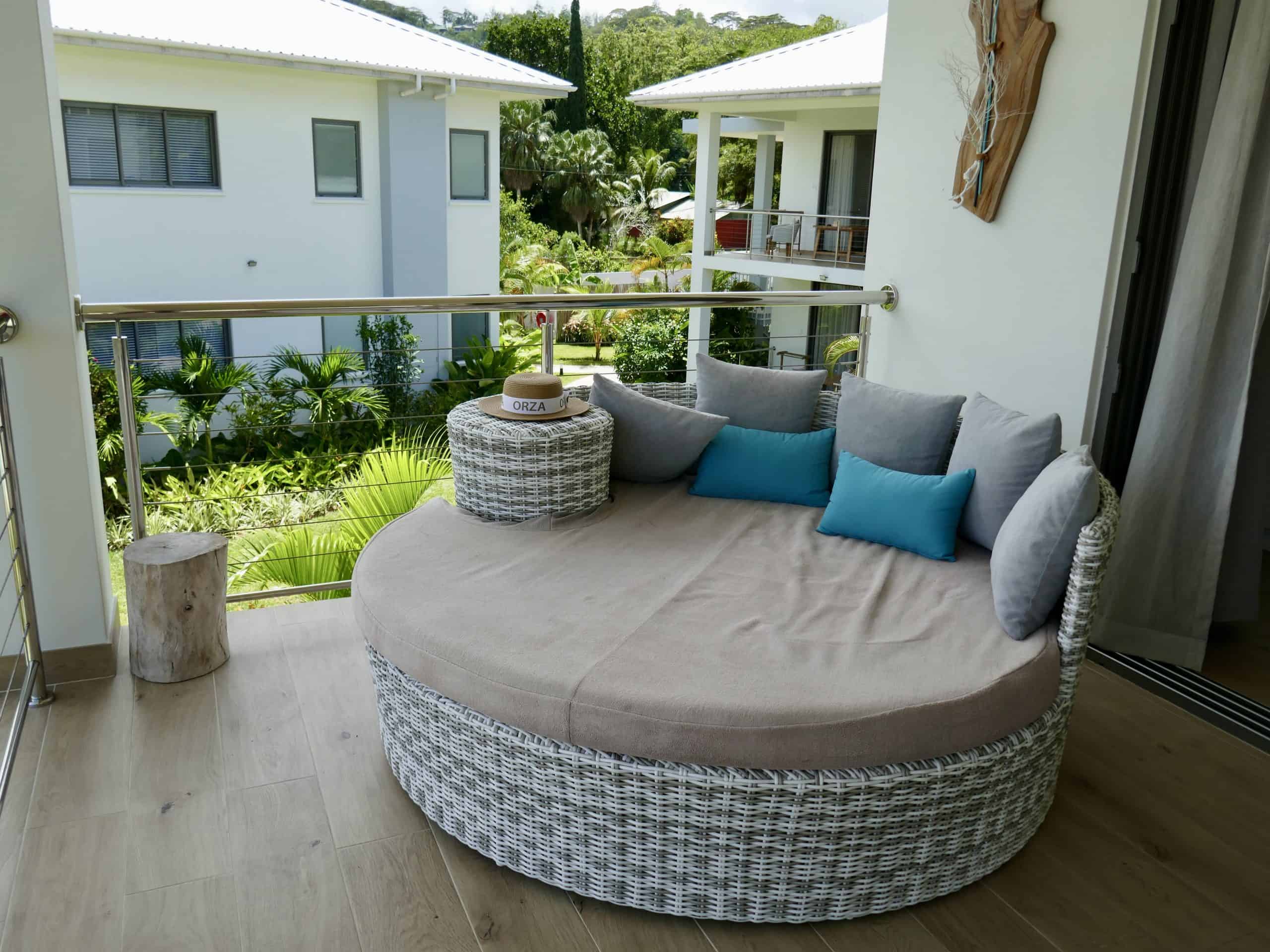 Pineapple — balcon lounge